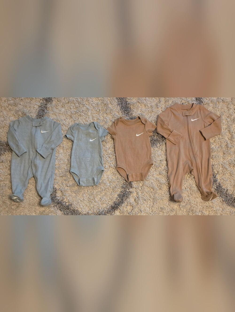 Nike Sleepers & Bodysuits Bunlde- Size 3M